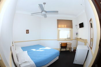 Sydney Darling Harbour Hotel - Accommodation 4U 4
