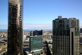 UrbanMinder @ Freshwater Place - Accommodation 4U 5