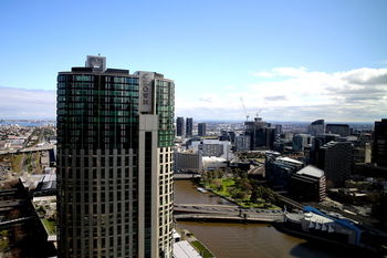 UrbanMinder @ Freshwater Place - Accommodation 4U 6