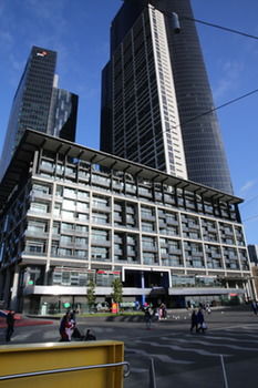 UrbanMinder @ Freshwater Place - Accommodation 4U 9