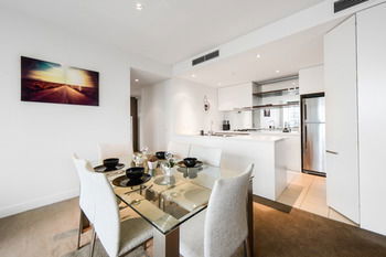 UrbanMinder @ Freshwater Place - Accommodation 4U 35