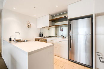 UrbanMinder @ Freshwater Place - Accommodation 4U 36