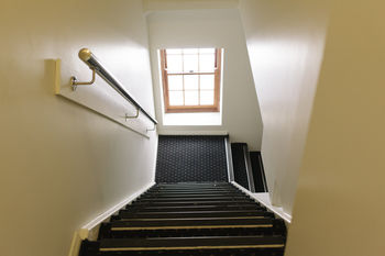 Mad Monkey Backpackers On Broadway - Adults Only - Accommodation 4U 7