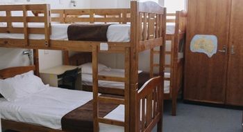 Mad Monkey Backpackers On Broadway - Adults Only - Accommodation 4U 16