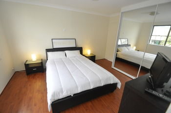 Balmain 2 Mont Furnished Apartment - Accommodation 4U 4