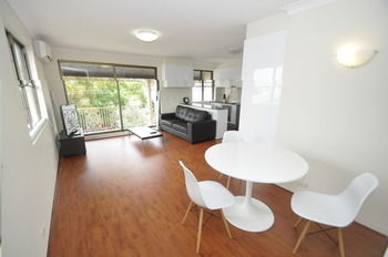 Balmain 2 Mont Furnished Apartment - Accommodation 4U 13