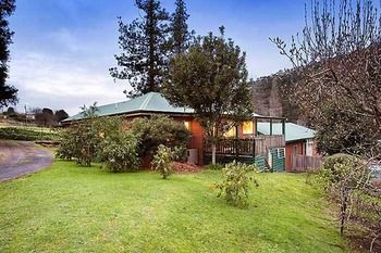 Annie's Escape In Warburton - Accommodation 4U 0