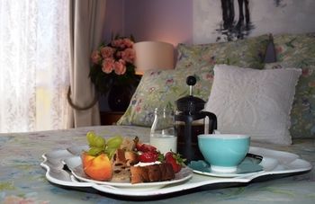 Cutmore Cottages - Bagala Bungalow - Accommodation 4U 7