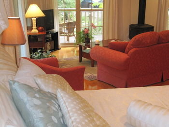 Myers Creek Cascades Luxury Cottages - Accommodation 4U 4