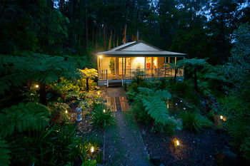 Myers Creek Cascades Luxury Cottages - Accommodation 4U 12