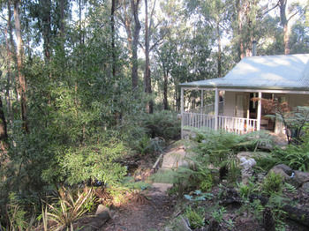 Myers Creek Cascades Luxury Cottages - Accommodation 4U 13