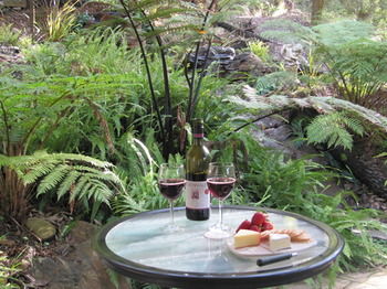 Myers Creek Cascades Luxury Cottages - Accommodation 4U 26