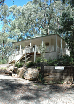 Myers Creek Cascades Luxury Cottages - Accommodation 4U 32