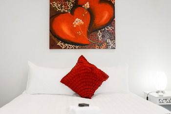 UrbanMinder @ Montague - Accommodation 4U 5