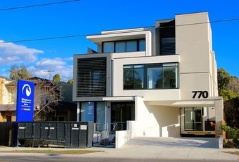 Whitehorse Apartment Hotel - Accommodation 4U 4