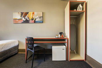 The Granville Hotel - Accommodation 4U 13