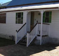 A Pine Cottage - Accommodation 4U