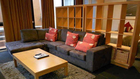 BEST WESTERN Riverside Apartments - Accommodation 4U 4