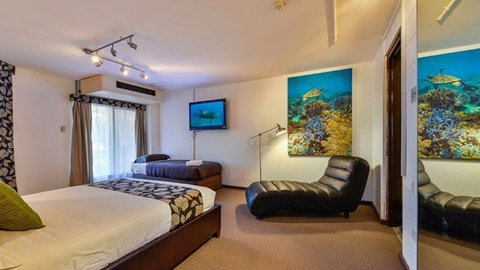 BEST WESTERN Sea Breeze Resort - Accommodation 4U 1
