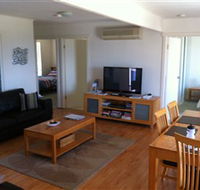 Azure Beach House - Accommodation 4U
