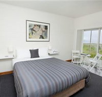 Hotel Bruny - Accommodation 4U