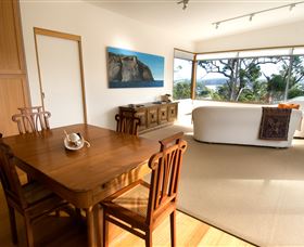 Bruny Island Experience - Accommodation 4U 1
