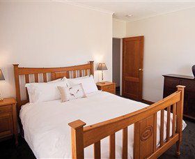 Parnella Kettering Accommodation - Accommodation 4U 2
