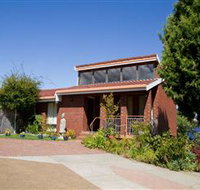 Waterside Accommodation - Derwent Retreat - Accommodation 4U