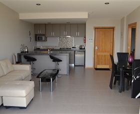 Rocky Cape Retreat - Accommodation 4U 1