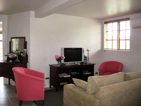 Amble In Cottage - Accommodation 4U 1