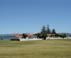 Low Head Pilot Station Accommodation - Accommodation 4U 5