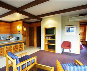 Edge Of The Bay Resort - Accommodation 4U 4
