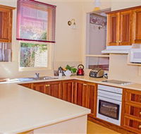 Duck House - The - Accommodation 4U