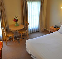 Glen Inn Motel  Apartments - Accommodation 4U
