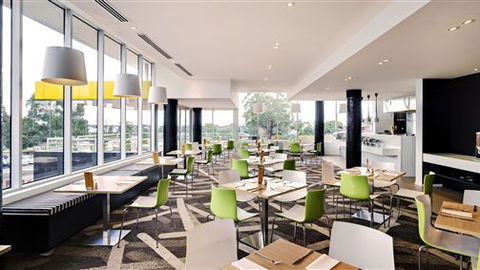 Atura Dandenong - Accommodation 4U 2