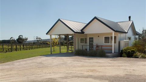Lakeside Villas At Crittenden Estate - Accommodation 4U 3