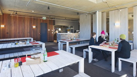 Buller Central Hotel - Accommodation 4U 2