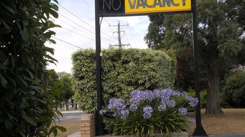 Alfred Motor Inn - Accommodation 4U 3