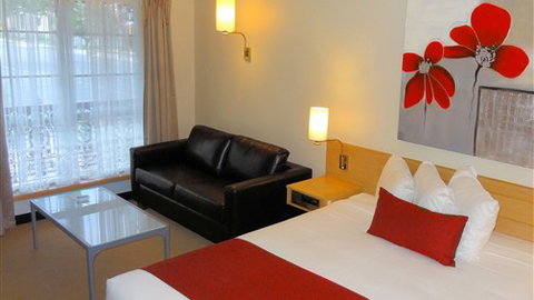 Hermitage Motor Inn - Accommodation 4U 4