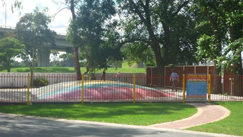 Barwon River Tourist Park - Accommodation 4U 1