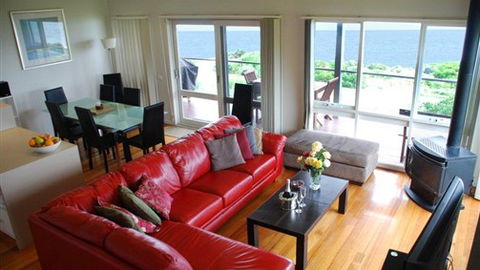 A Great Ocean Road Resort Whitecrest - Accommodation 4U 5