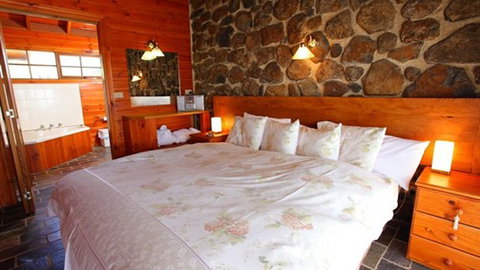 Tuki Trout Farm And Retreat - Accommodation 4U 1