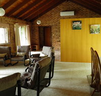 Coucals of Mount Crosby - Accommodation 4U