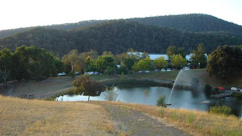 Kunala Chalet - Pinnacle Valley Resort - Accommodation 4U 6