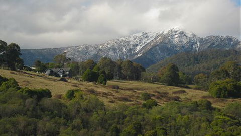 Kunala Chalet - Pinnacle Valley Resort - Accommodation 4U 7