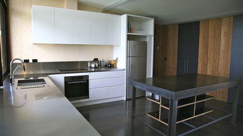 Just Inside The Gate - Accommodation 4U 3