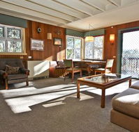 Red Onion Ski Chalet - Accommodation 4U