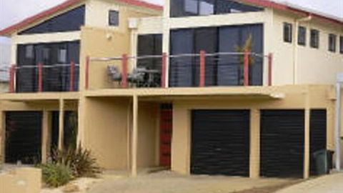 An Ocean Vista Two - Accommodation 4U 2