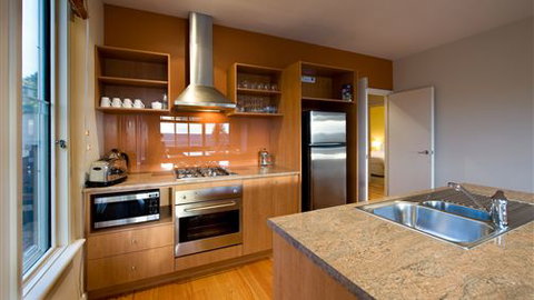 Queensberry 1 - Accommodation 4U 1