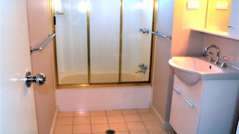 Creekside Holiday Home Rental - Accommodation 4U 3
